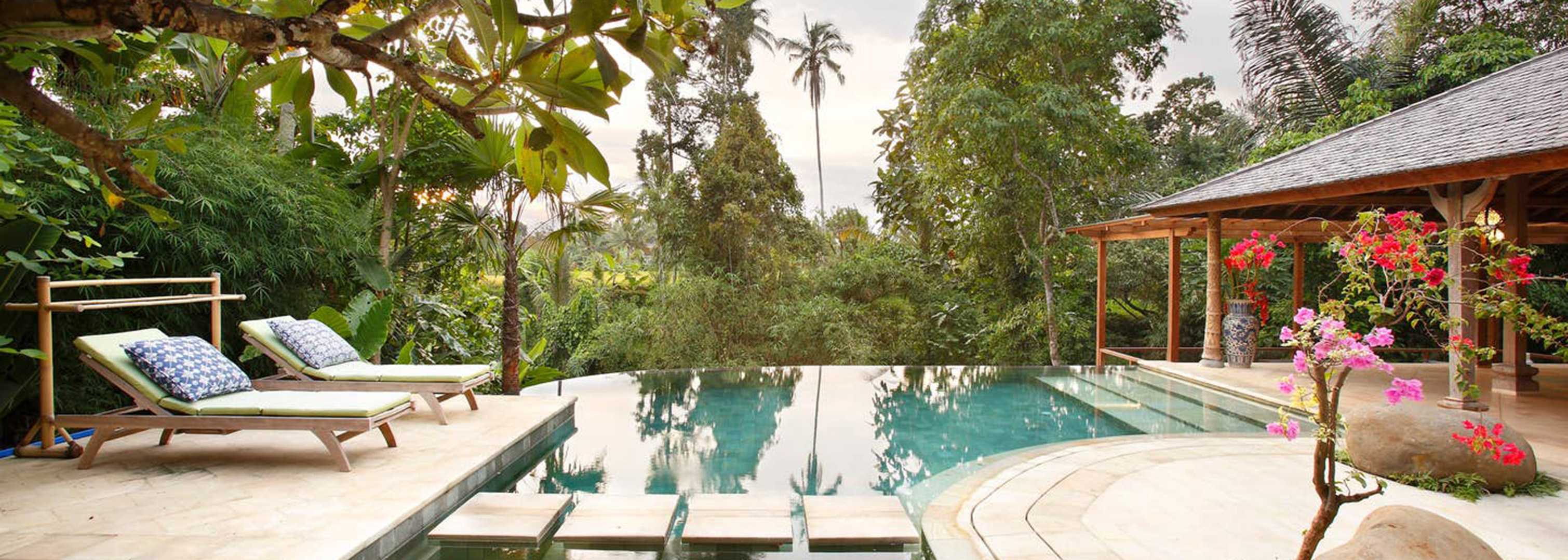 Earth House Airbnb in Ubud, Indonesia